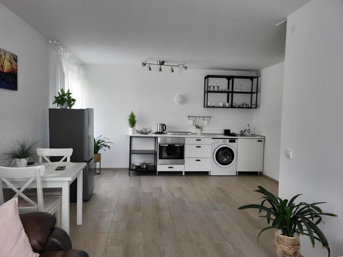Joreda Apartamentai Biržai Exteriör bild
